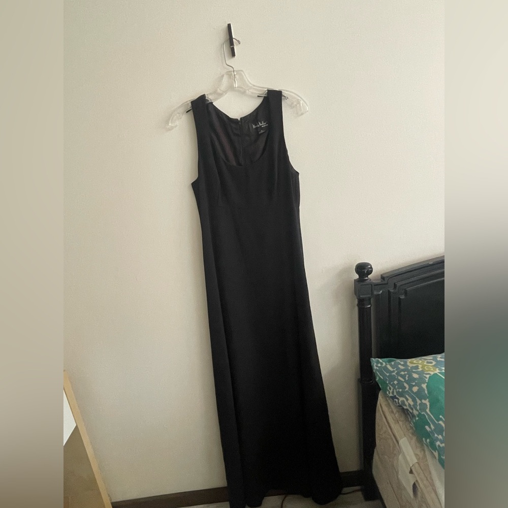 Nicole Miller Black Formal Maxi Dress